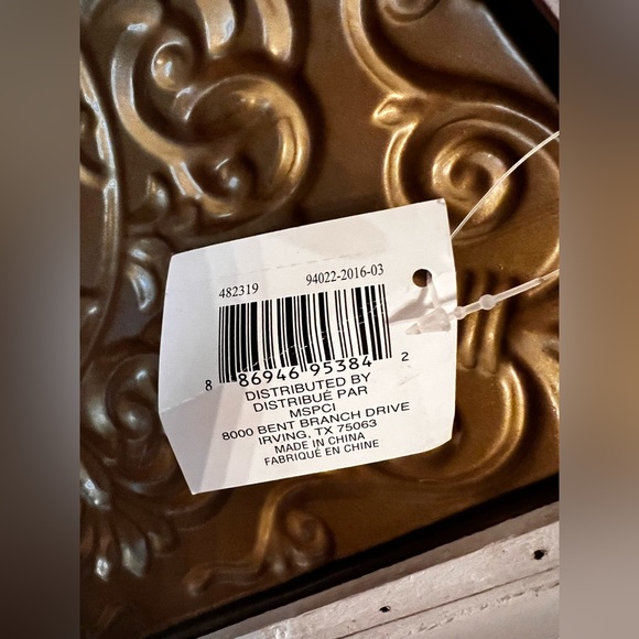 wall decor by studio decor FINAL PRICE DROP BEFORE DONATING - Picture 12 of 13